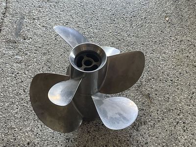 Volvo Penta DuoProp FH4 Stainless Steel Prop Set