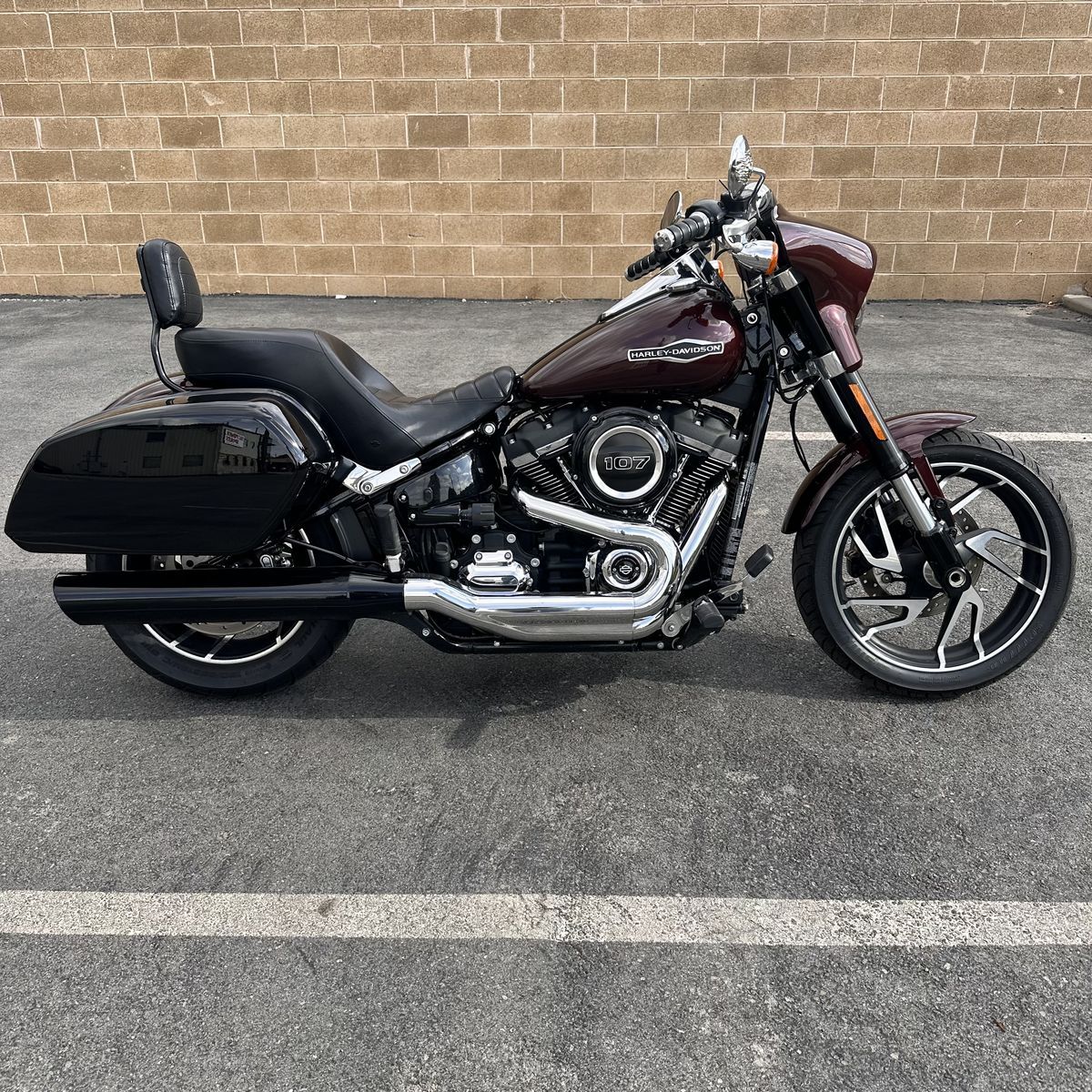 2018 Harley Davidson Sport Glide 107 - Light Weight Softail Touring Cruiser