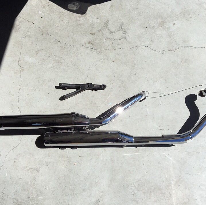 Honda VTX 1800 Stock Exhaust