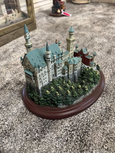 Neuschwanstein Castle Great Castles of the World collection © Lenox 1994