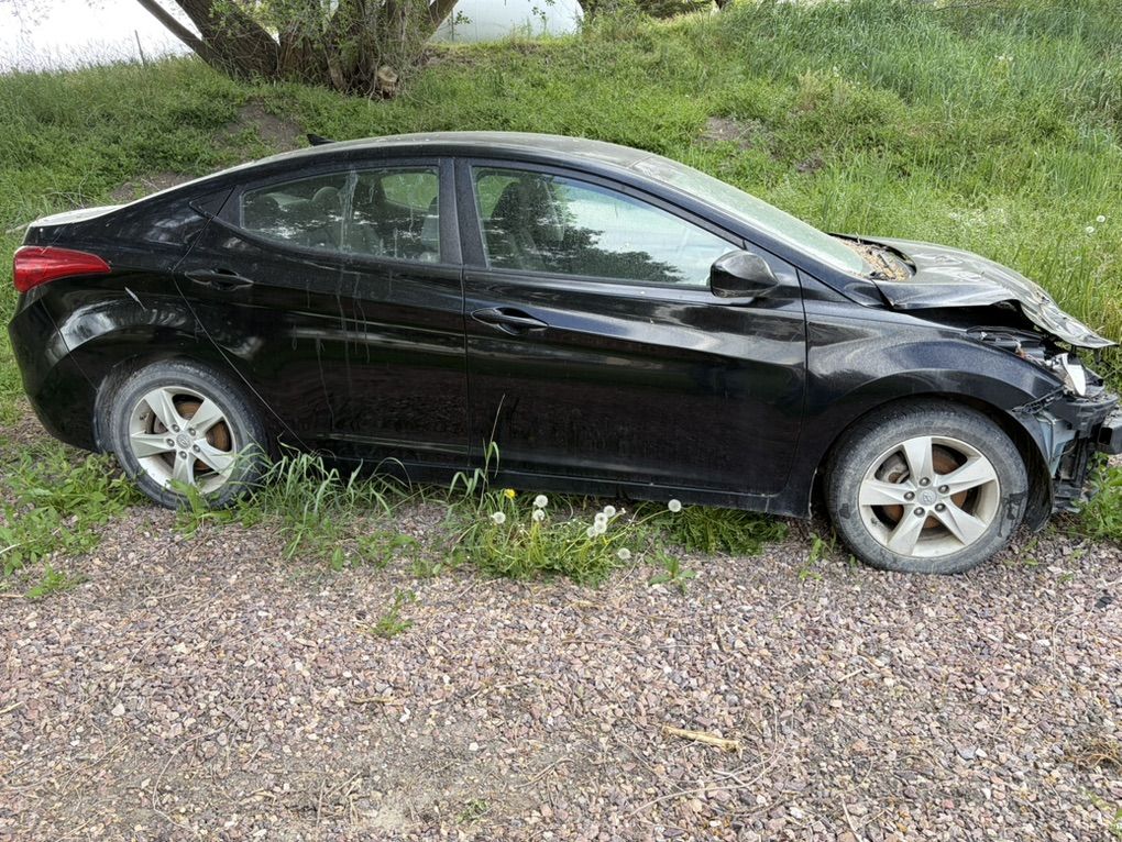 2012 Hyundia Elantra