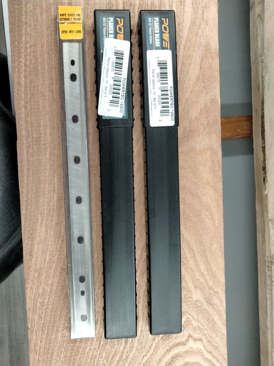 DeWalt 735 13" Thickness Planer