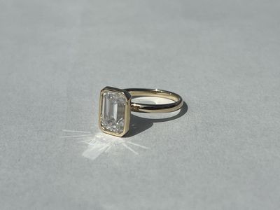 Engagement Ring Emerald Cut