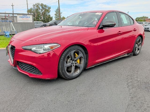 2017 Alfa Romeo Giulia Base