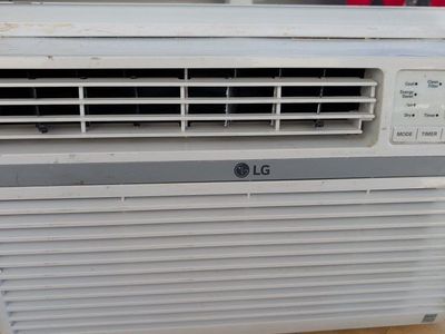 LG LW8015ER 8,000 BTU Window Air Conditioner 115V