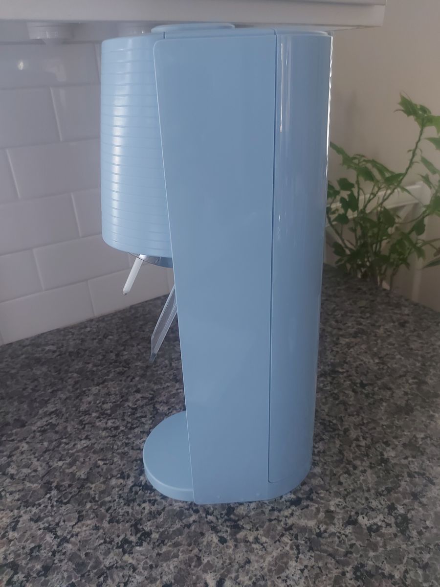 SodaStream Terra Sparkling Water Maker – Excellent Condition