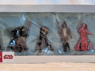 Disney Store Star Wars The Last Jedi 6-Piece Christmas Ornament Set - Brand New