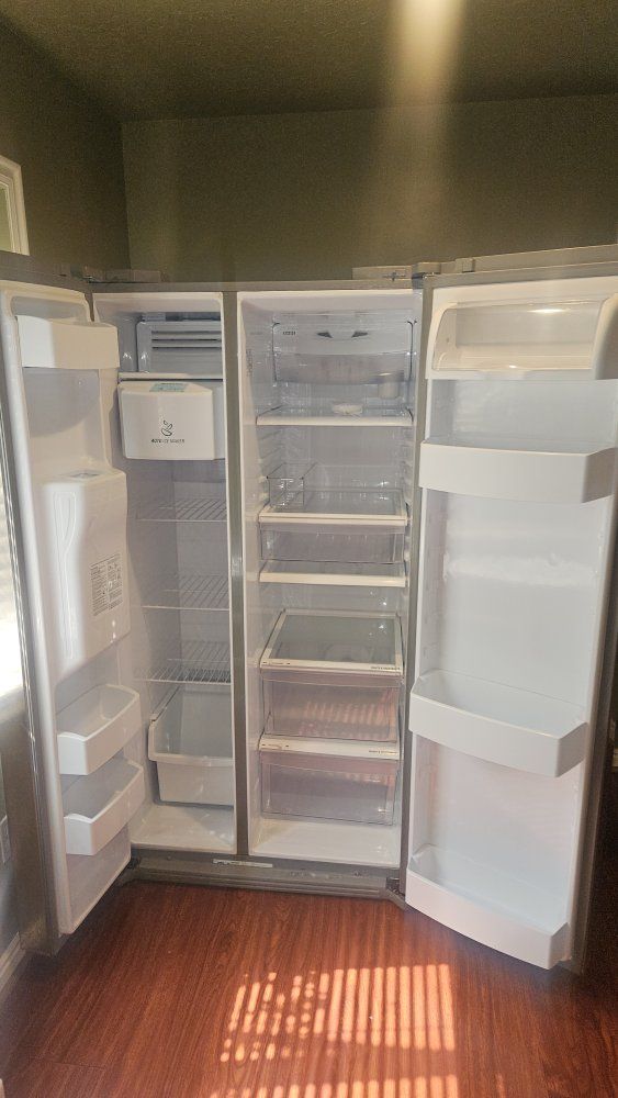 LG Side-by-Side Refrigerator with Ice Maker & Water Dispenser - Stainless Steel Finish