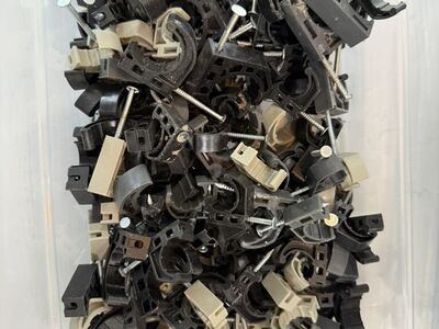 Pex Hangers/Fasteners