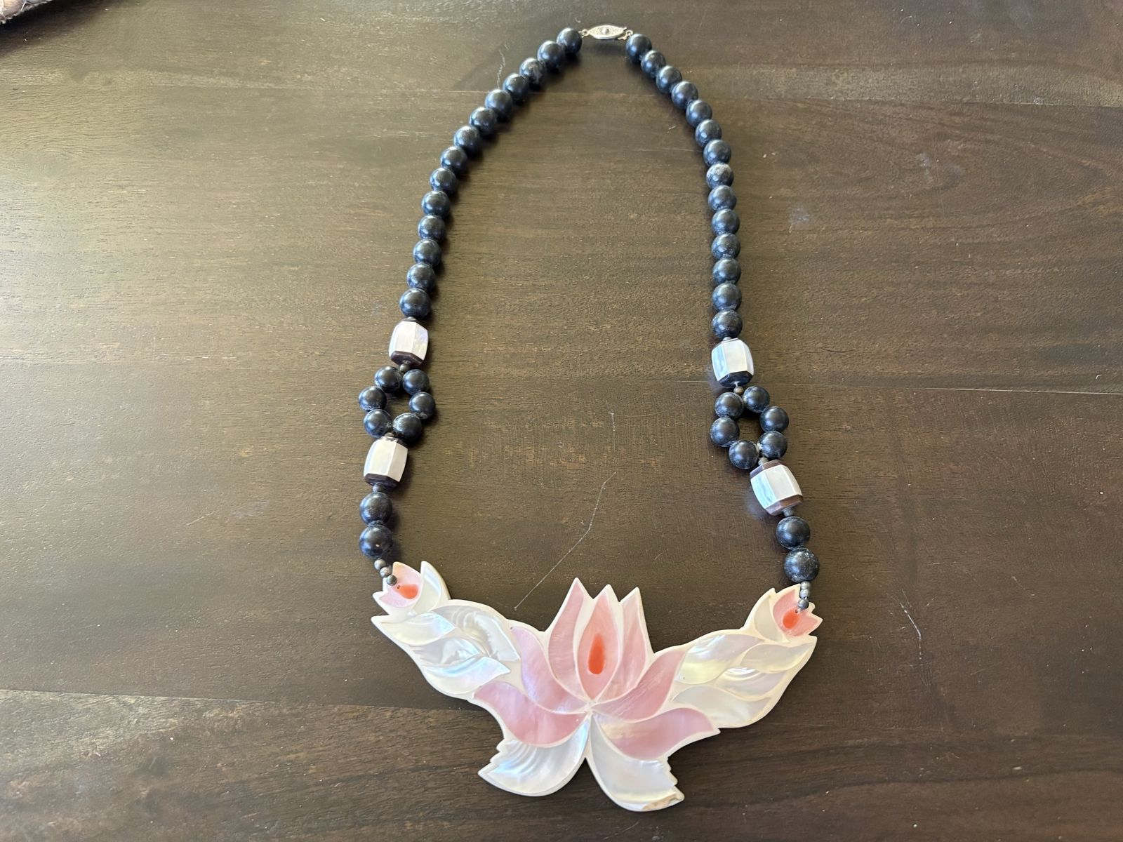 Vintage 1970s Necklace W/ Large Lotus Flower