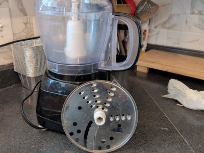 Food processor