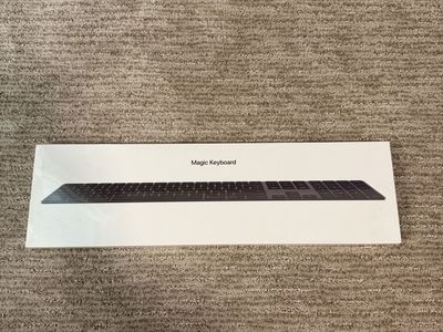 New Apple Magic Keyboard with Numeric Keypad - Space Gray (A1843) - Sealed Box