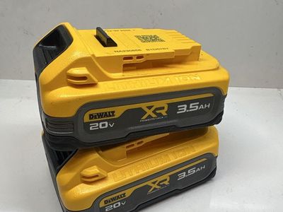 DeWalt 20V Powerstack 3.5Ah XR Lithium Ion Batteries (Pair)