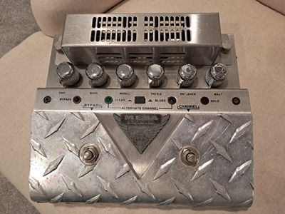 MESA BOOGIE V TWIN TUBE OVERDRIVE Pedal