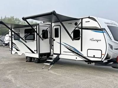 Coachmen Freedom Express Liberty Edition 326bhdsle