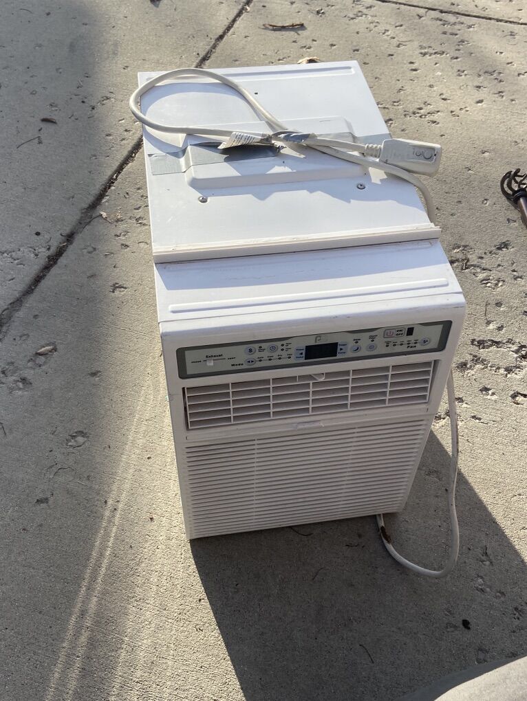 Air Conditioner