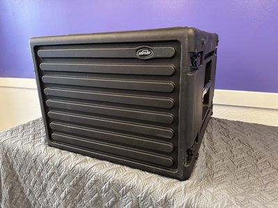 SKB 1SKB-R8U 8U Roto Rack Case