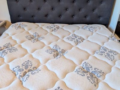 Full-sized Bed, Like New