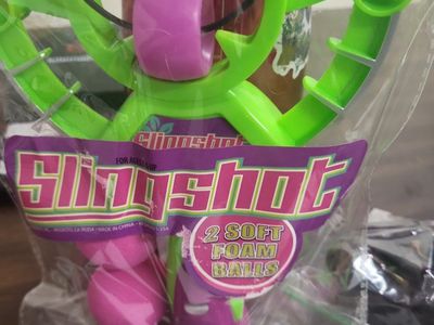 Toy Slingshot Set with 2 Soft Foam Balls (Green & Purple)