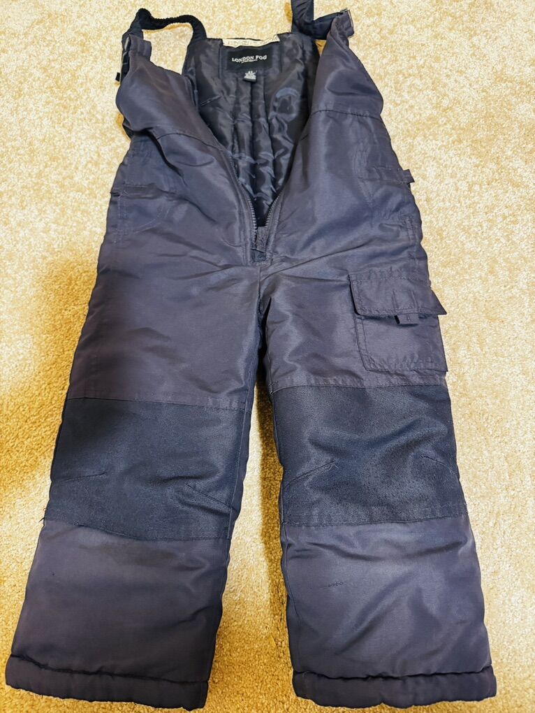 London fog Boy's Bibs Size 4T