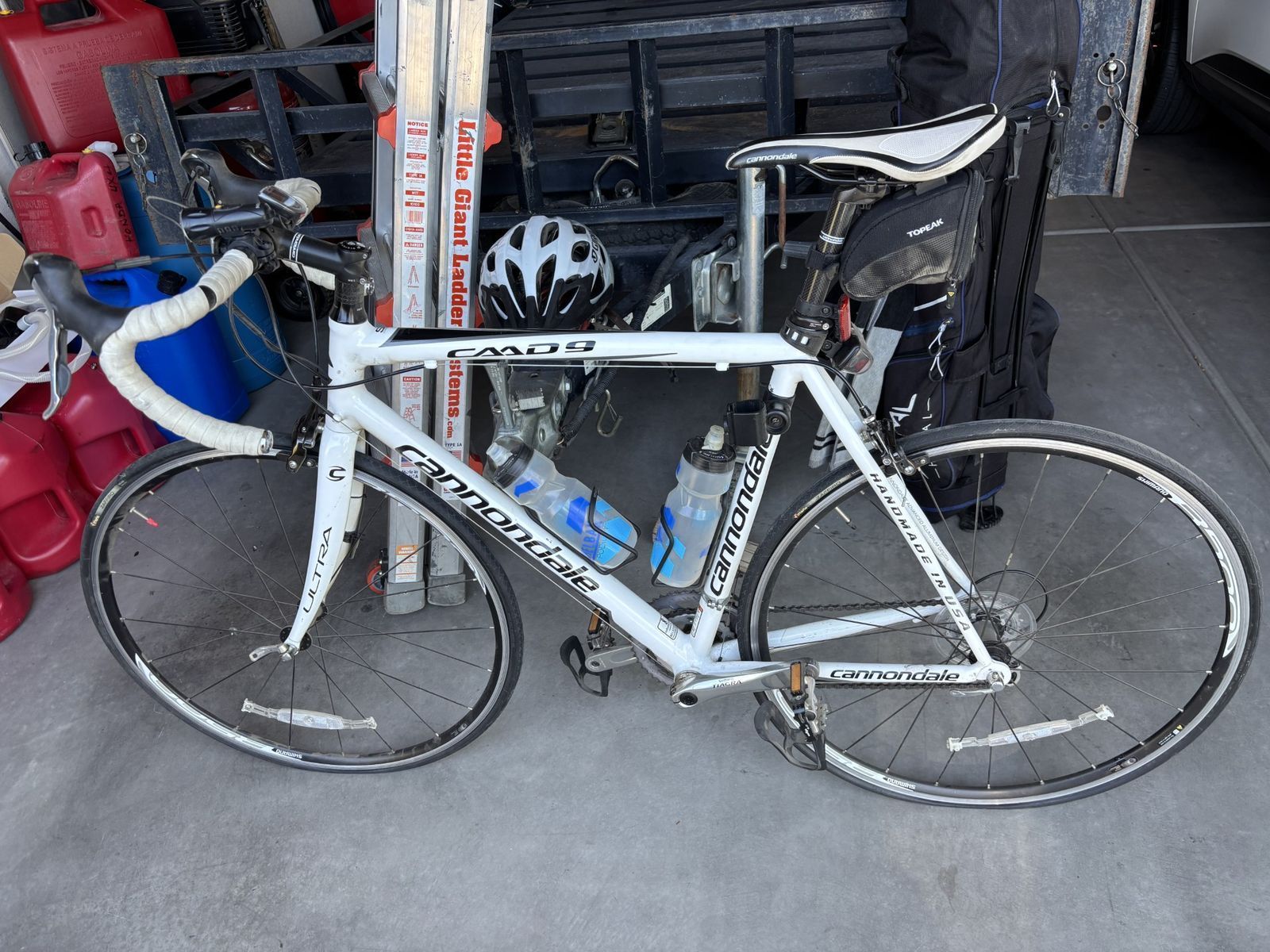 Cannondale CAAD9 road bike