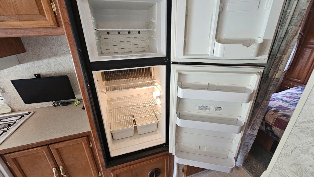 Main image 12