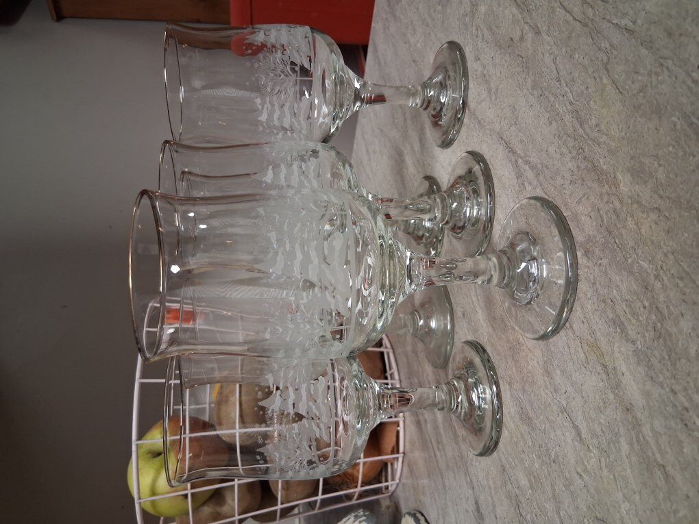 Vintage Libbey White Pines 6 glasses