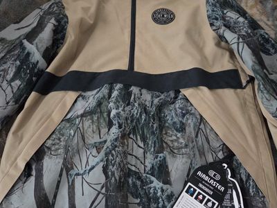Airblaster Trenchover Jacket 15K Glacier Series Green Yetiflage Tan Large New with Tags