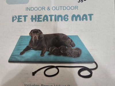 NEW Outdoor Waterproof Pet Heating Pad for Dog and Cat (23.6" x 35.4")
