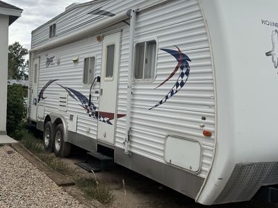 2005 Keystone Hornet Toy Hauler Travel Trailer - Well-Maintained & Loaded