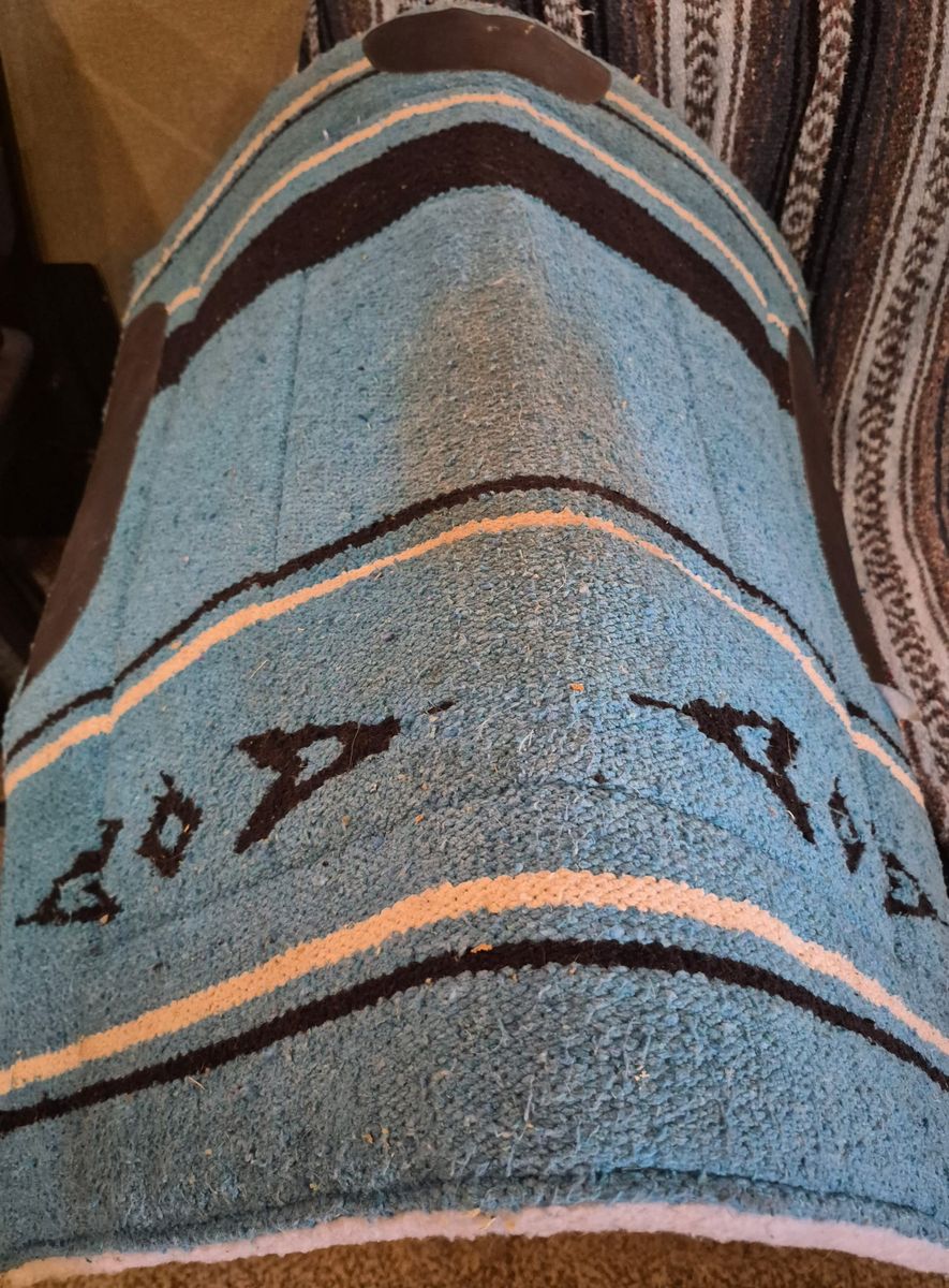 ​Weaver Leather Western Saddle Pad Turquoise Blue Navajo Woven Fleece Bottom