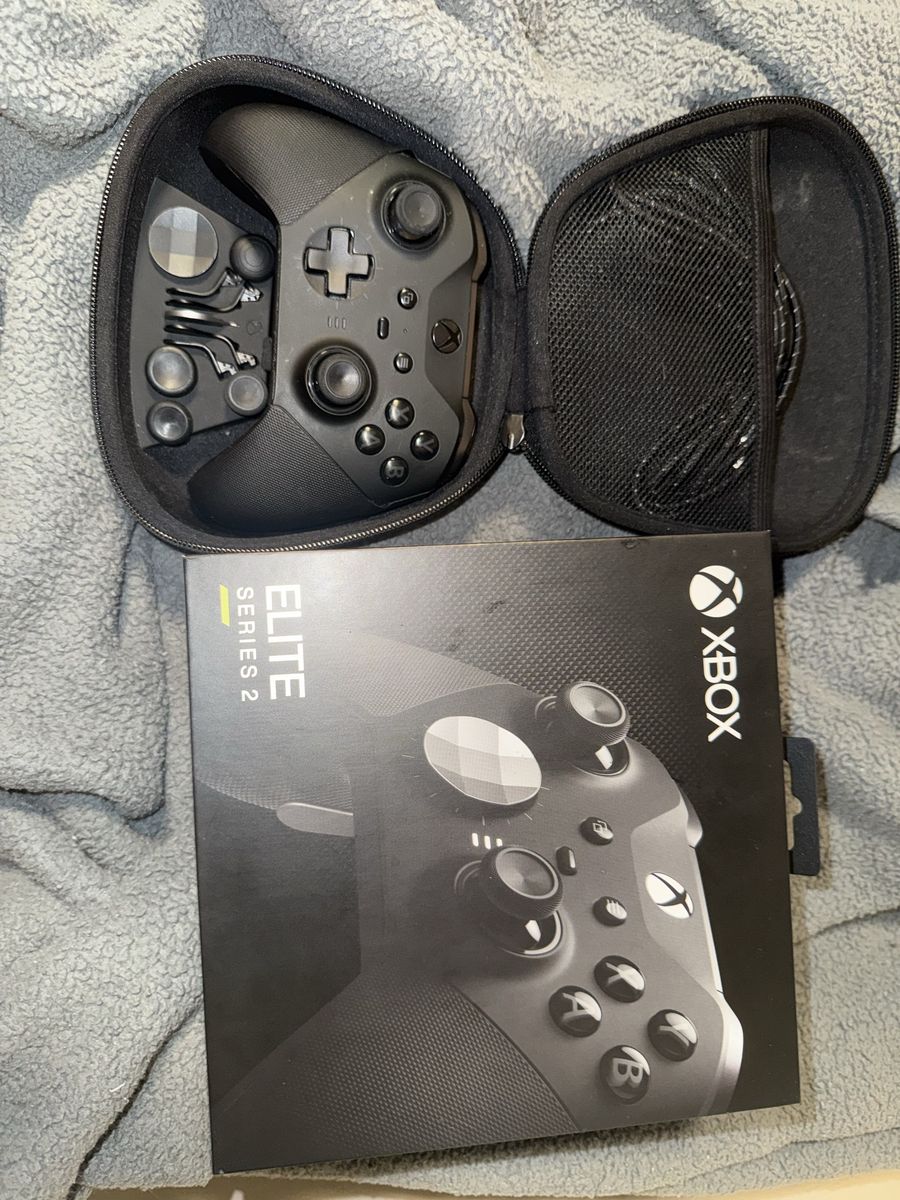 Microsoft Xbox Elite Series 2 Wireless Controller for Xbox One/Series X|S - Black, UsedGood. (Digital payment only)