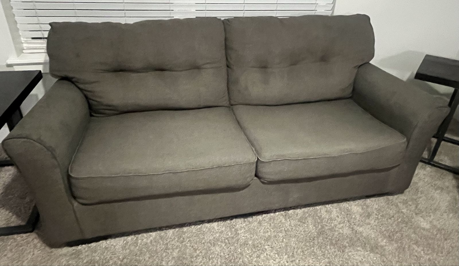 Couch set