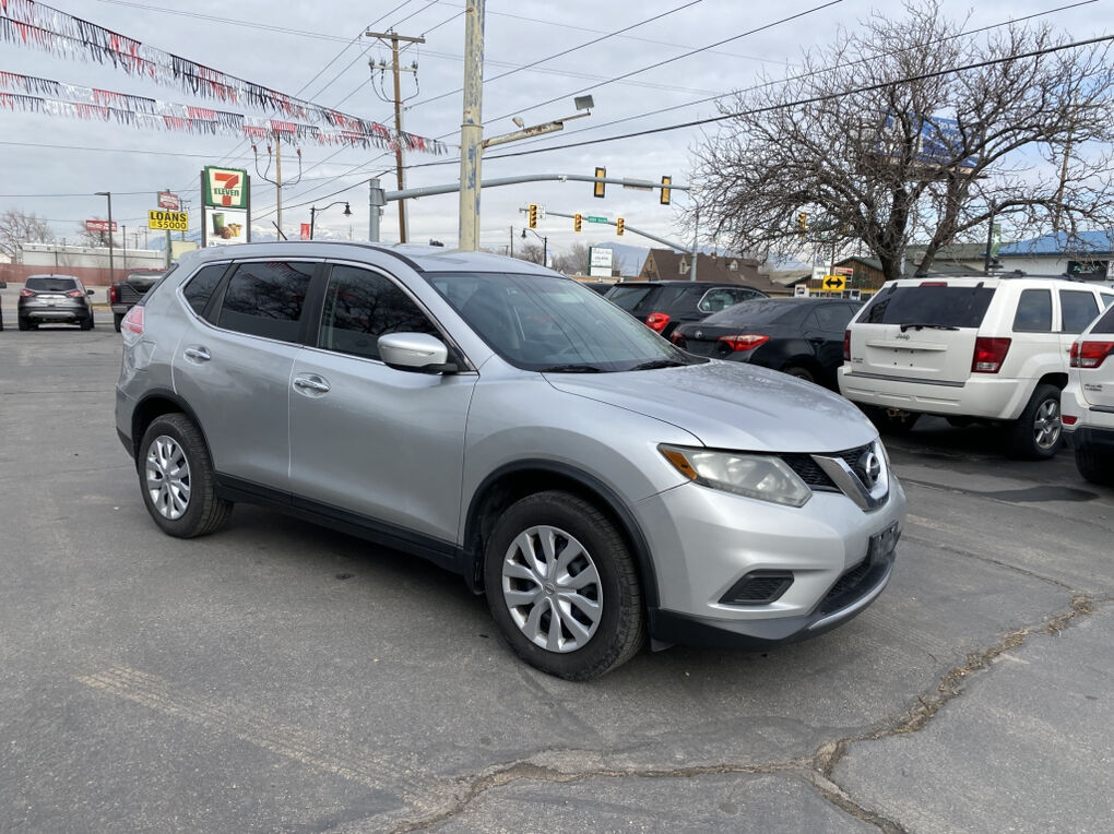 2015 NISSAN ROGUE S