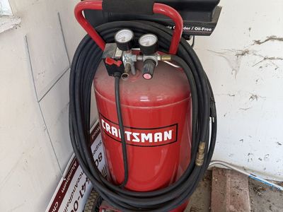 Craftsman Oil-Free Air Compressor with Hose