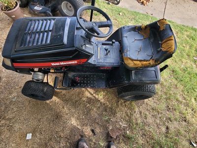 Yard Machines 12.5HP/38" Briggs & Stratton Riding Lawn Mower