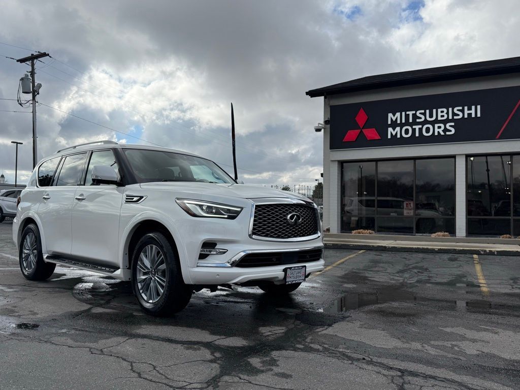 2024 INFINITI QX80 Luxe