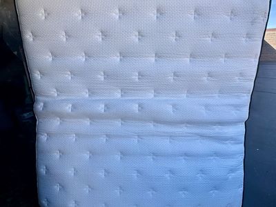 New Zinus King Mattress - 10in