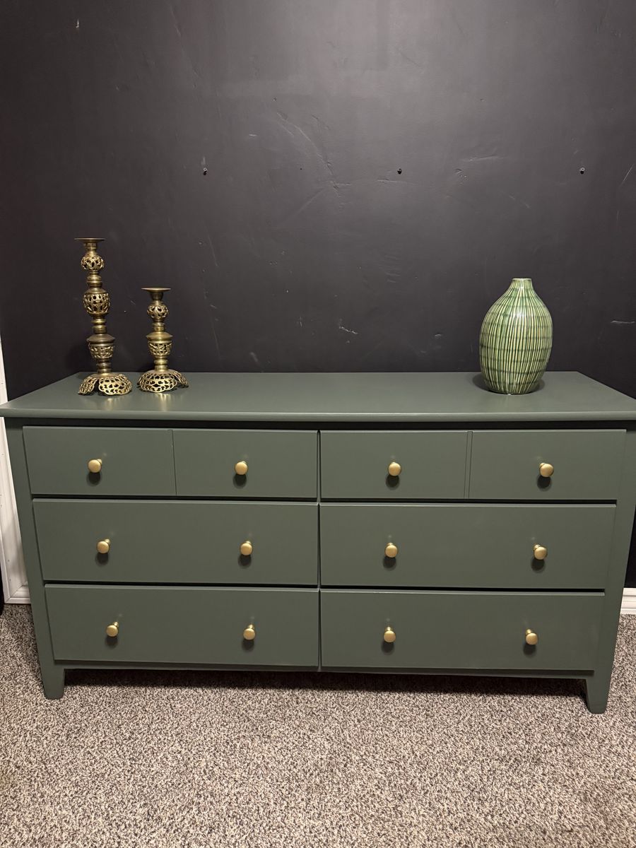 Long Green Dresser