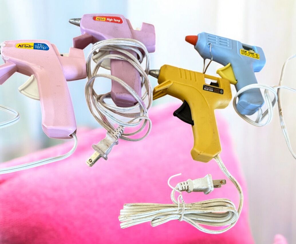 Mini Glue Guns Total 4