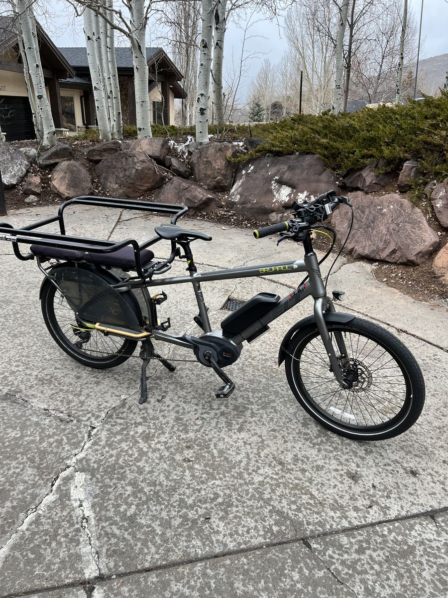 Cargo ebike Felt Bruhaul