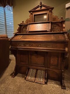 Antique Story & Clark Pump Organ