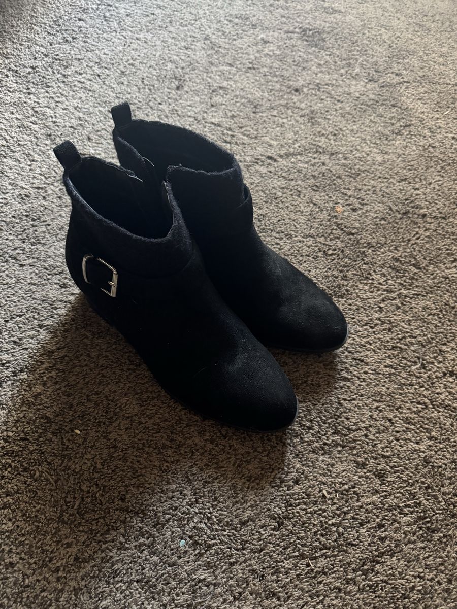 Womens shoes brand new