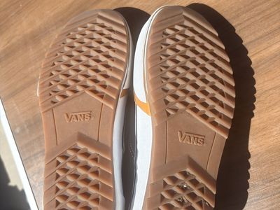 Women’s Vans shoes