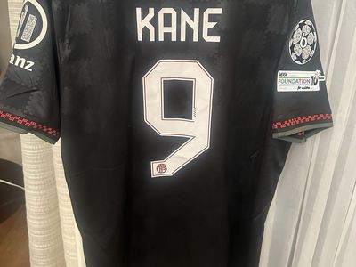 Adidas Bayern Munich Harry Kane #9 Third Soccer Jersey Men's Large NWT