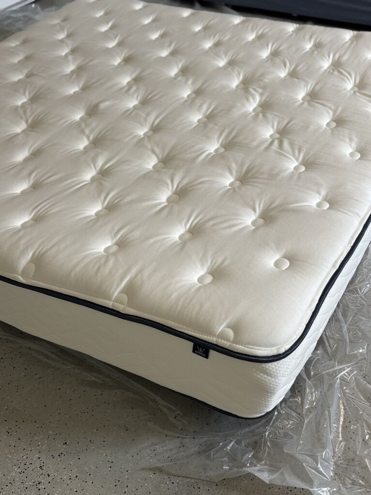 King Size Gravity Lux Mattress