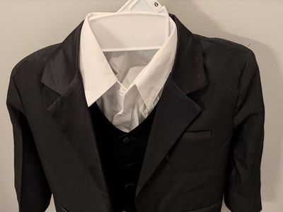 Young Size 6 Suit, Pants, Vest, and Blue bowtie.