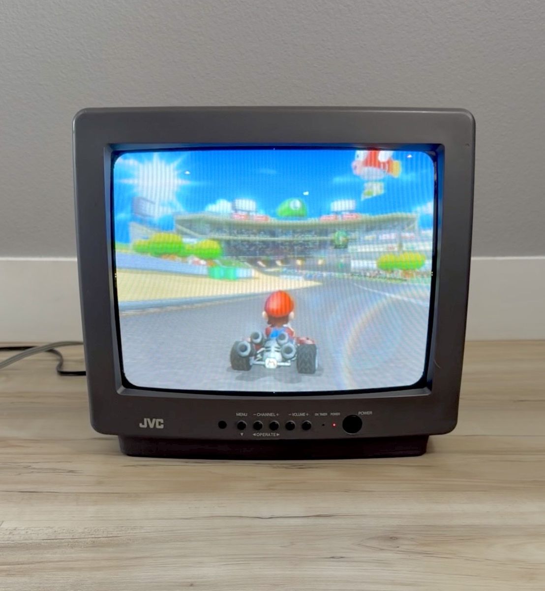 JVC 13” CRT TV Vintage Retro Gaming