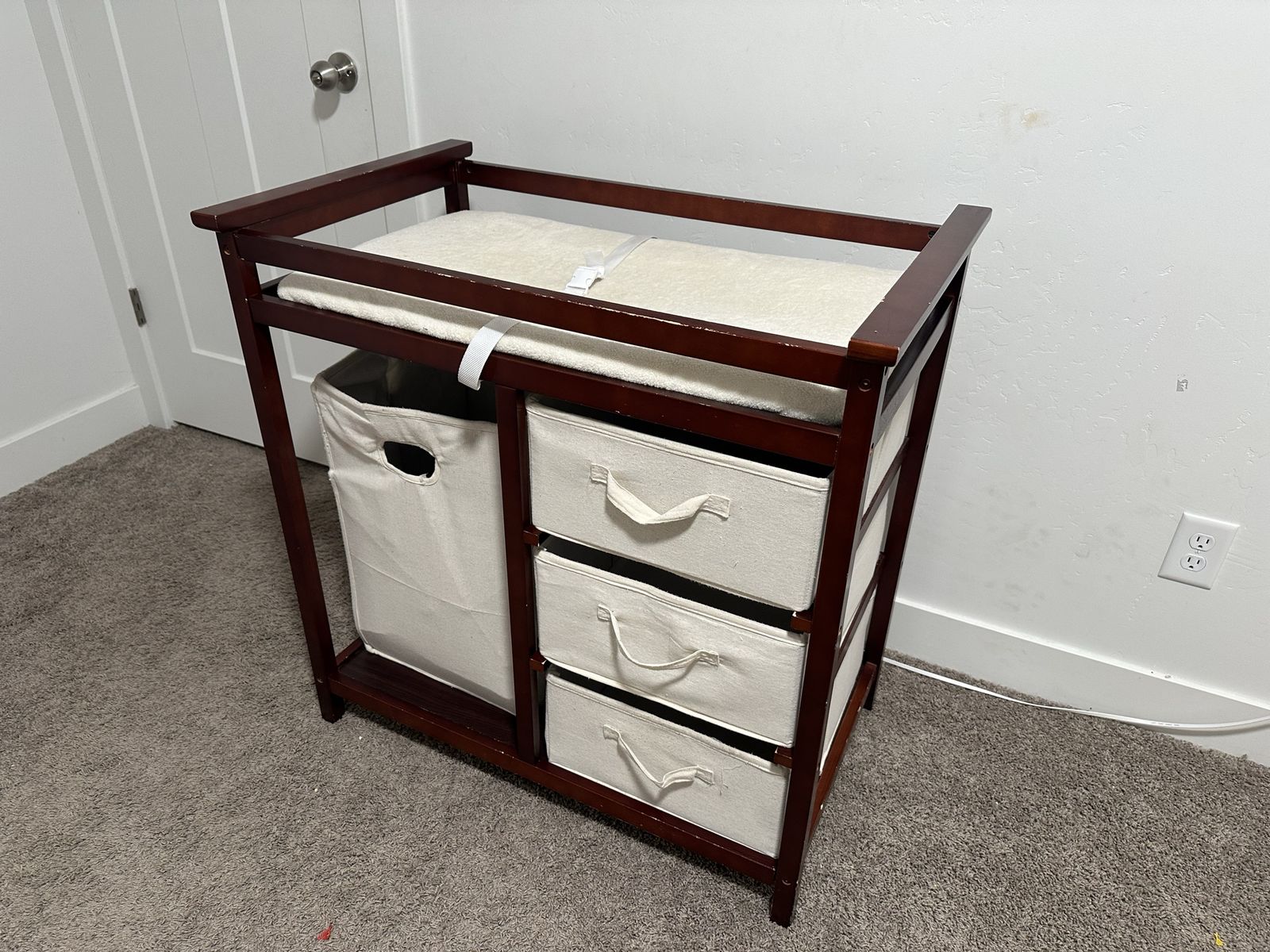 Main image 2