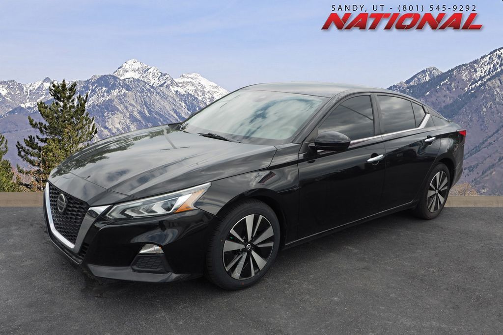 2021 Nissan Altima 2.5 SV